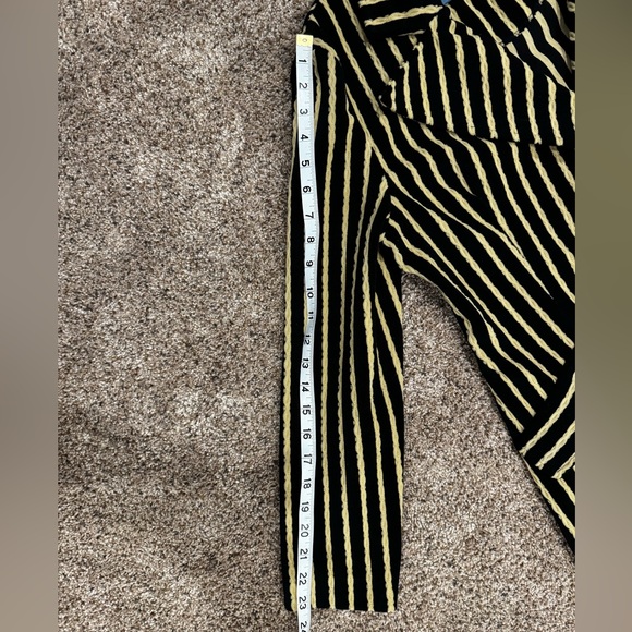 Vintage Textured Women’s Single Breasted Butterfly Notch Collar Jacket - Picture 14 of 14